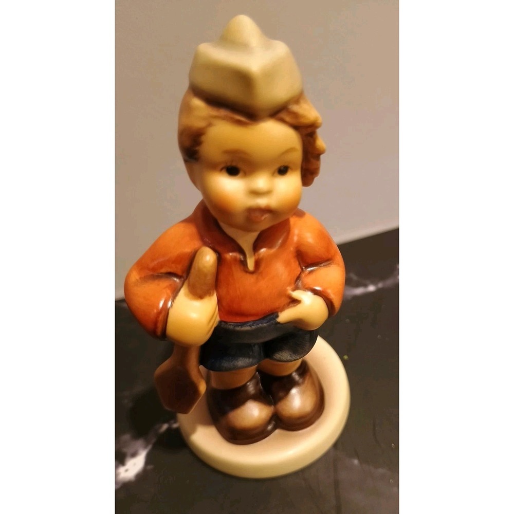 Vintage Goebel Hummel Figurine Germany Box  1850 First Mate 2148 Navy Sailor